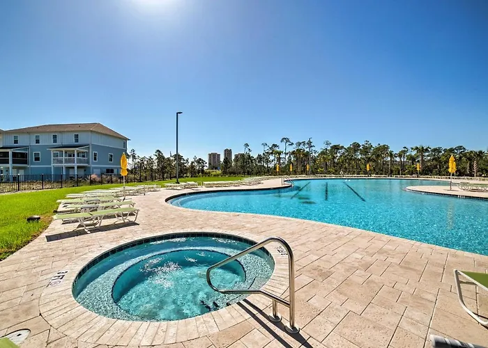 Lost Key Golf Townhome Less Than 1 Mi To Beach! *