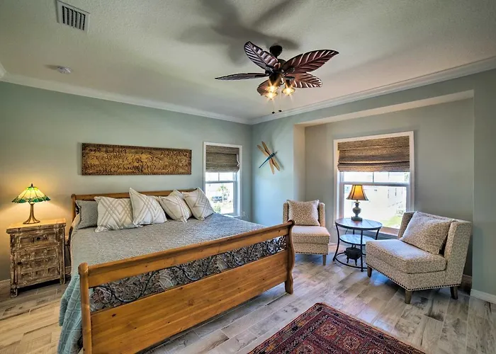 Lost Key Golf Townhome Less Than 1 Mi To Beach! Holiday home *